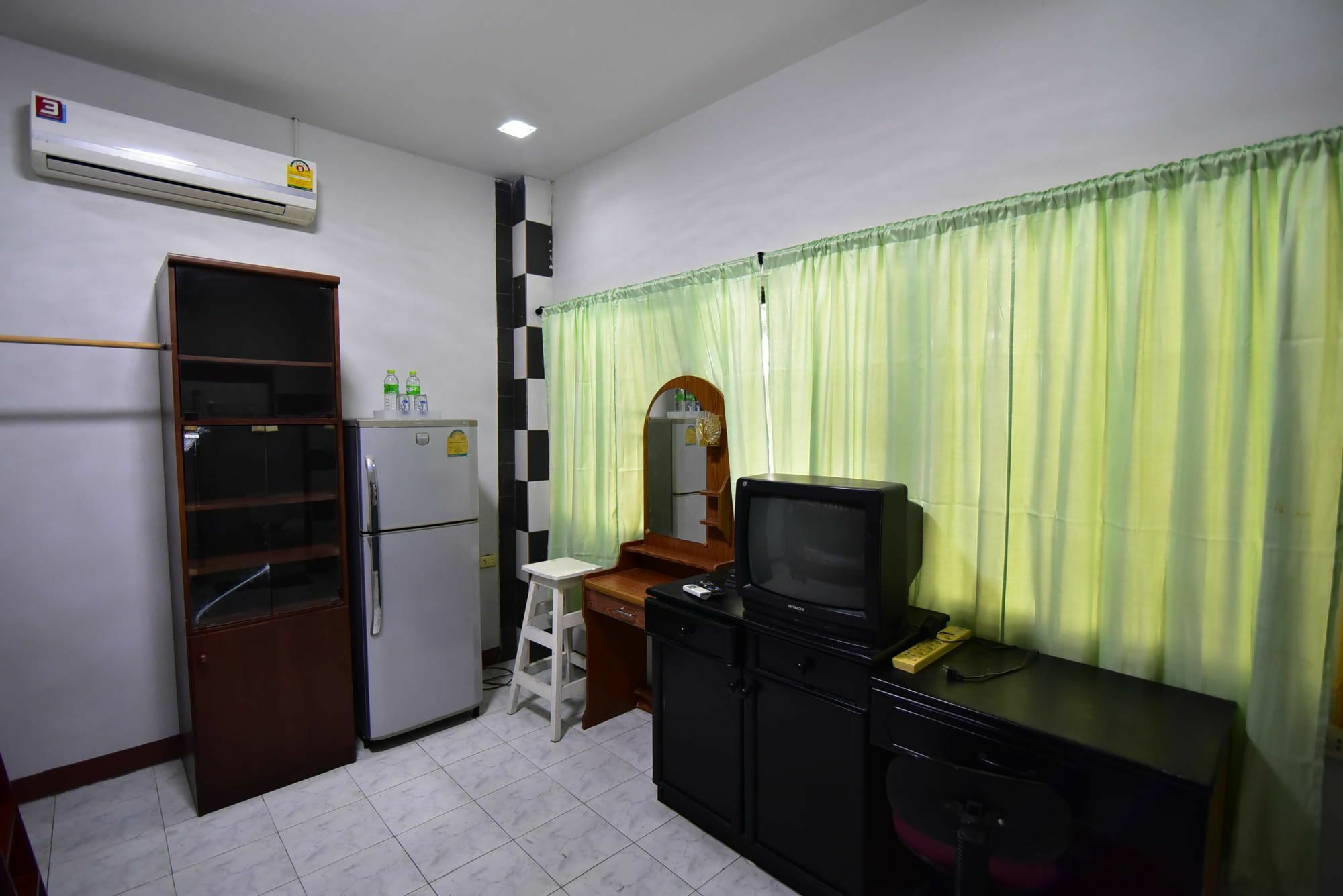 曼谷 Model House 2543酒店 外观 照片